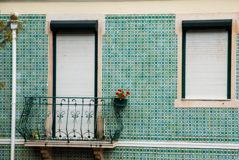 Lissabon - Fassade - Blumen