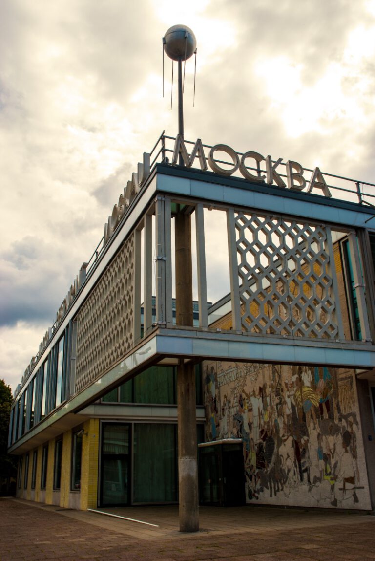 Berlin - Karl marx Allee - mockba